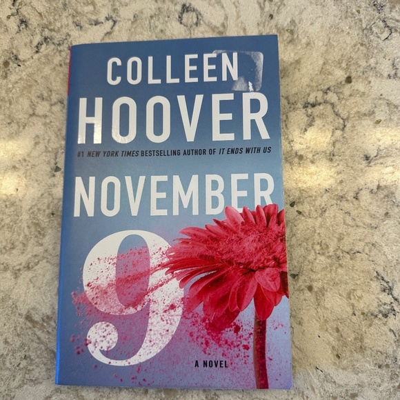 Colleen Hoover Book - November 9 - a novel - Picture 1 of 4